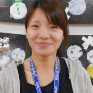 中村あいこ